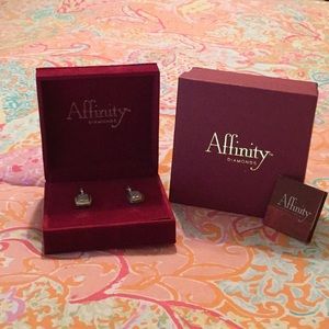 Affinity’s Sterling Silver Diamond earrings